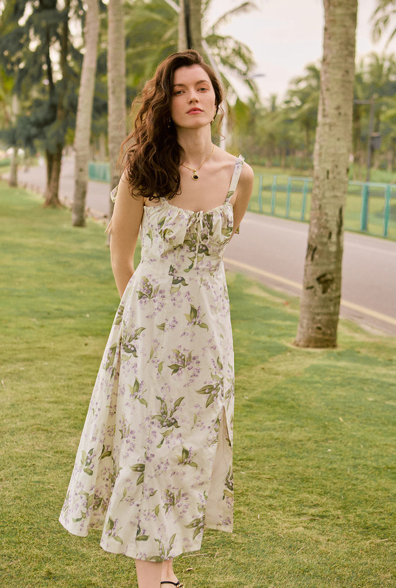 Petite Studio's Kirsten Dress in Cream Floral 