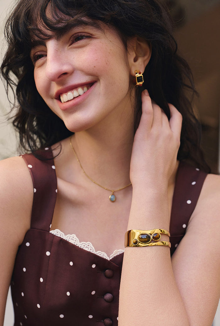 Petite Studio's Vida Gold Bricks Earrings 