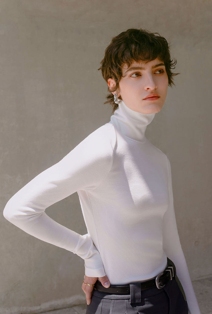 Petite Studio's Freja Cotton Turtleneck in Ivory