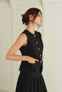 Petite Studio's Rozi Linen Vest in Black