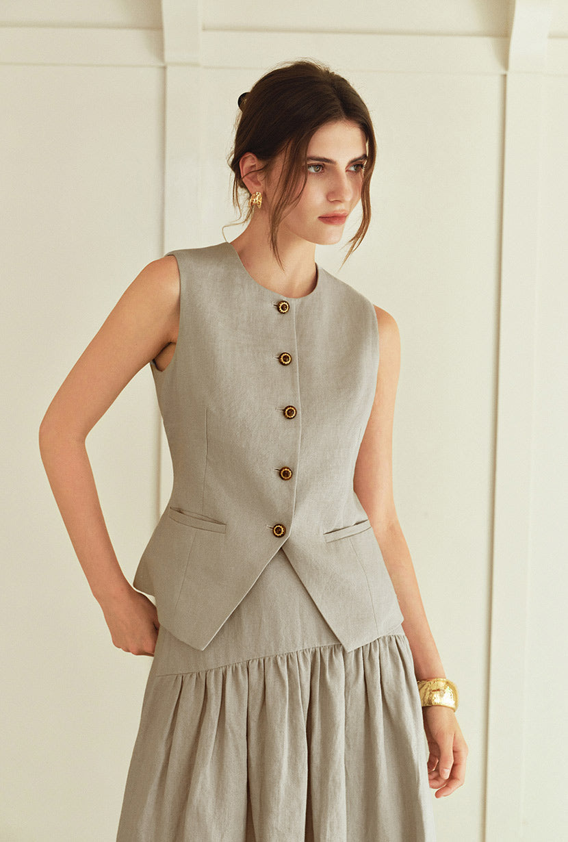Petite Studio's Rozi Linen Vest in Sand