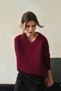 Petite Studio's Samuel Merino Wool Sweater in Burgundy