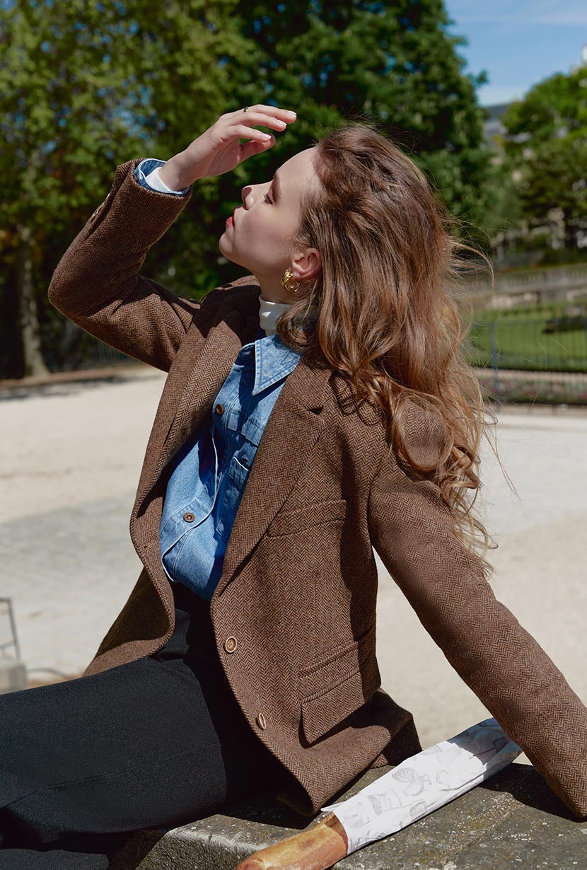 Petite Studio's Vito Wool Blazer in Walnut 