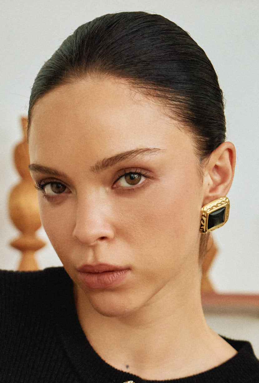 Petite Studio's Woodie Square Button Stud Earrings