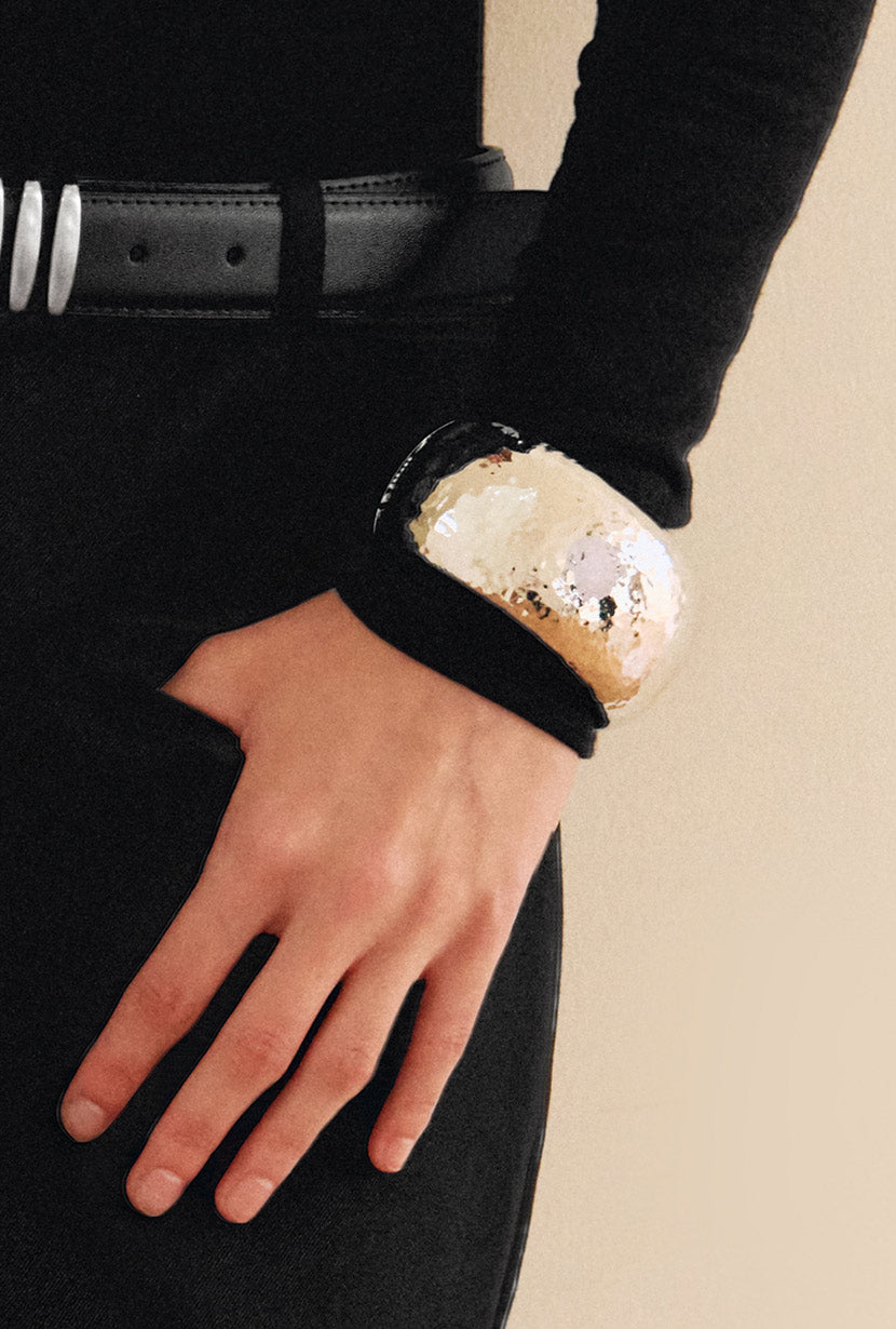 Petite Studio's Urielle Hammered Dome Hinged Bangle