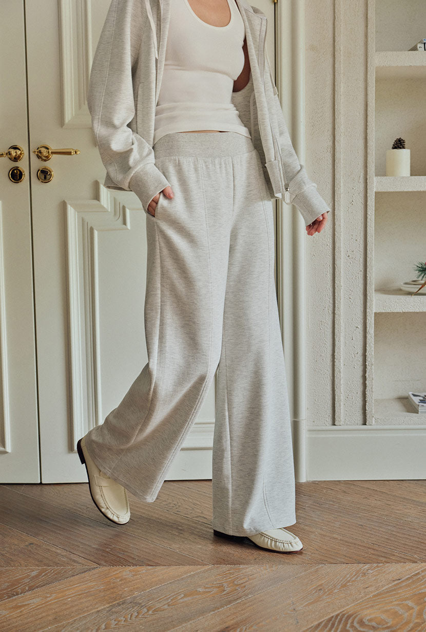 Petite Studio's Chase Cotton Straight Leg Pants in Heather White