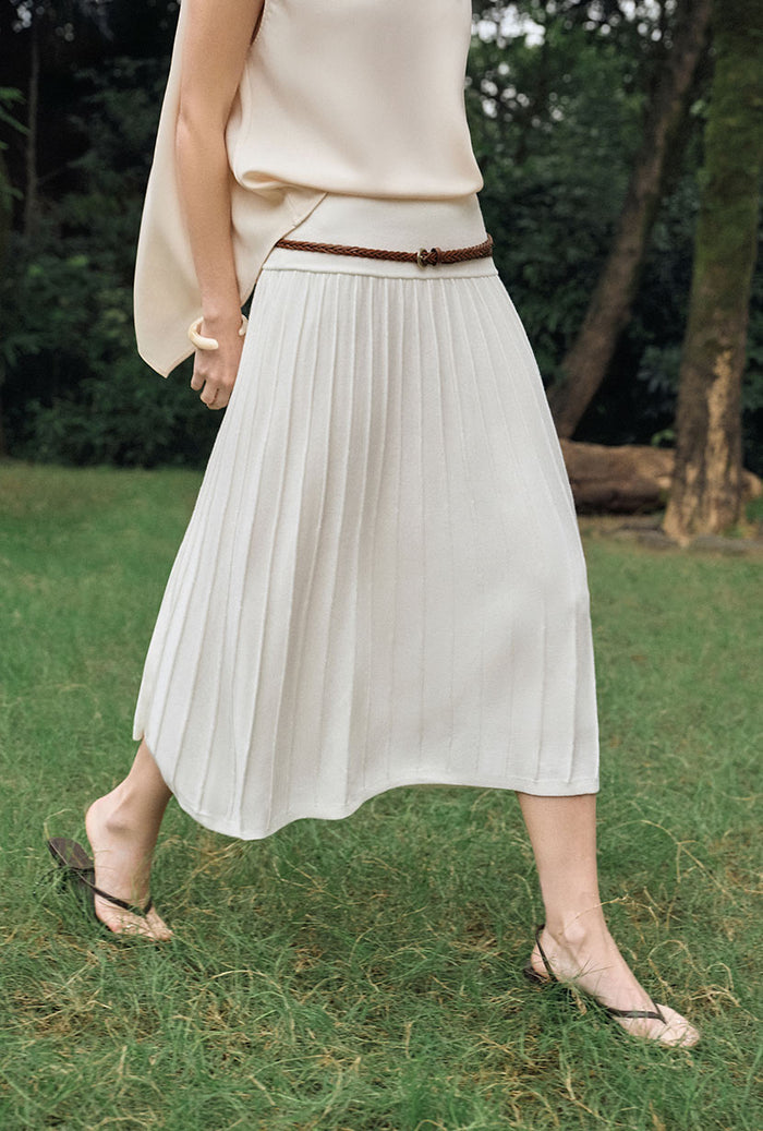 Petite Studio's Czar Bamboo Knit Skirt in Ivory