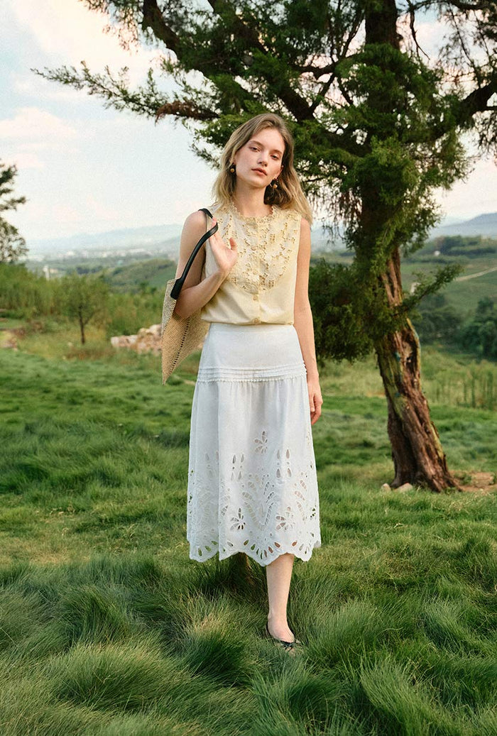 Petite Studio's Edna Cotton Embroidered Skirt in White 