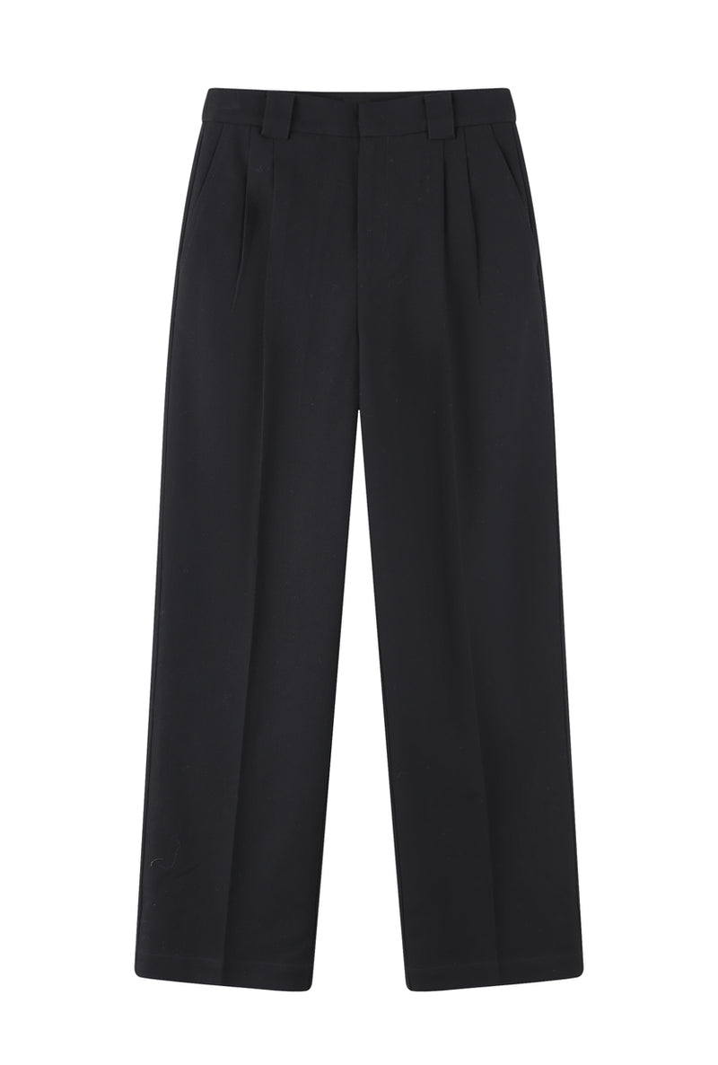 Petite Studio's Hadrien Pants in Black