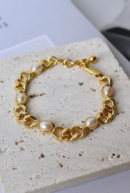 Petite Studio's Timeless Pearl Chain Bracelet